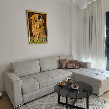 Διαμέρισμα Lala